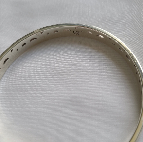 Brighton Barbados Park Bangle - Picture 2 of 5